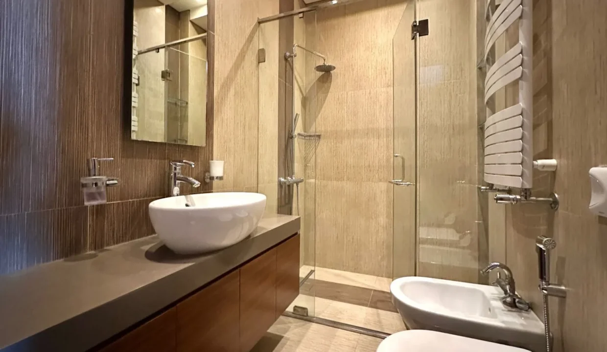 Sea View Penthouse Apartment for sale in Hamra -Ras Beirut