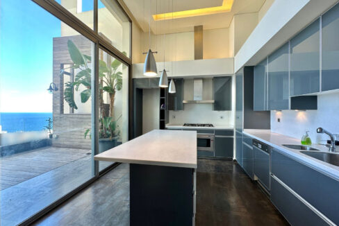 Sea View Penthouse Apartment for sale in Hamra -Ras Beirut