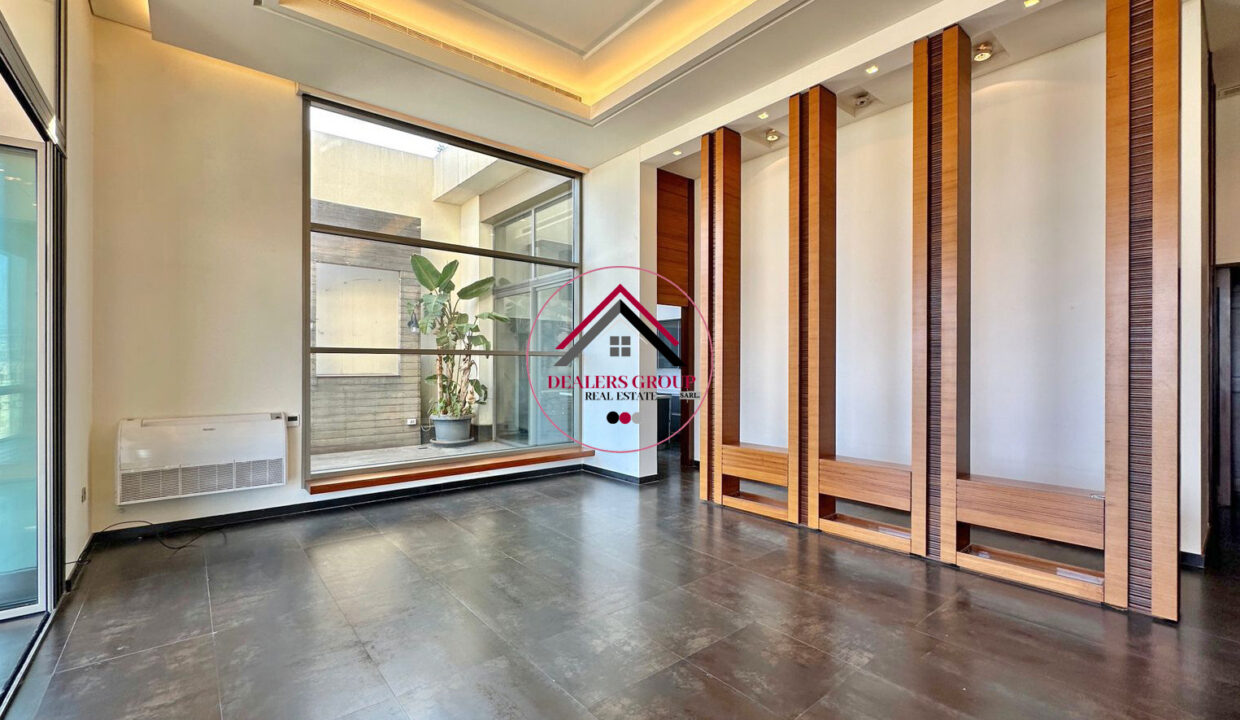 Sea View Penthouse Apartment for sale in Hamra -Ras Beirut