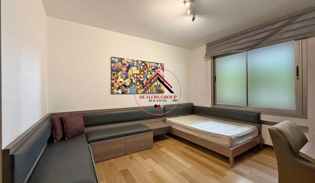 Deluxe Apartment for sale in Tallet el Khayat in a Prime Location