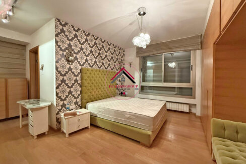 Deluxe Apartment for sale in Tallet el Khayat in a Prime Location