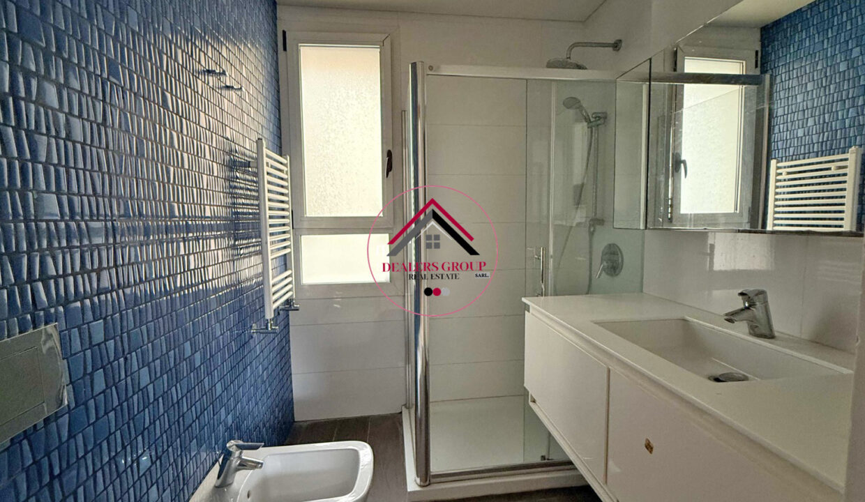 Deluxe Apartment for sale in Tallet el Khayat in a Prime Location