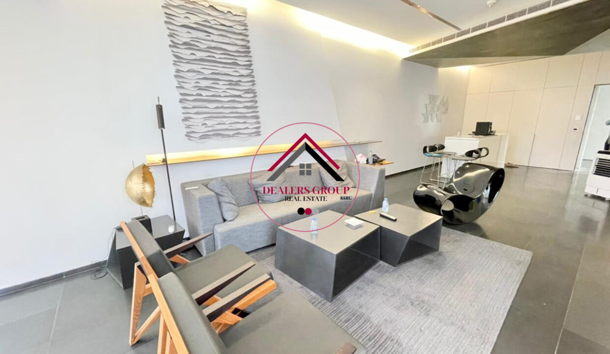 Prestigious Chalet For Sale In Yacht Club - Downtown