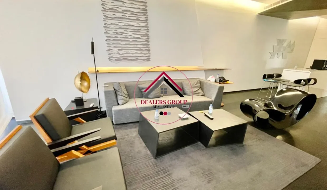 Prestigious Chalet For Sale In Yacht Club - Downtown