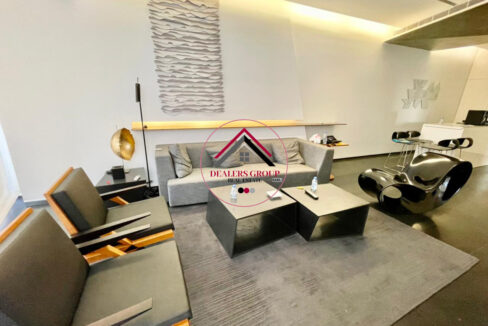 Prestigious Chalet For Sale In Yacht Club - Downtown