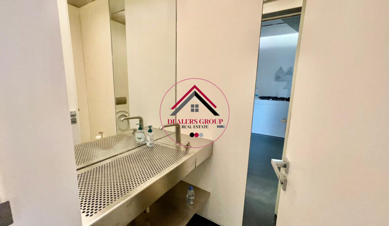 Prestigious Chalet For Sale In Yacht Club - Downtown