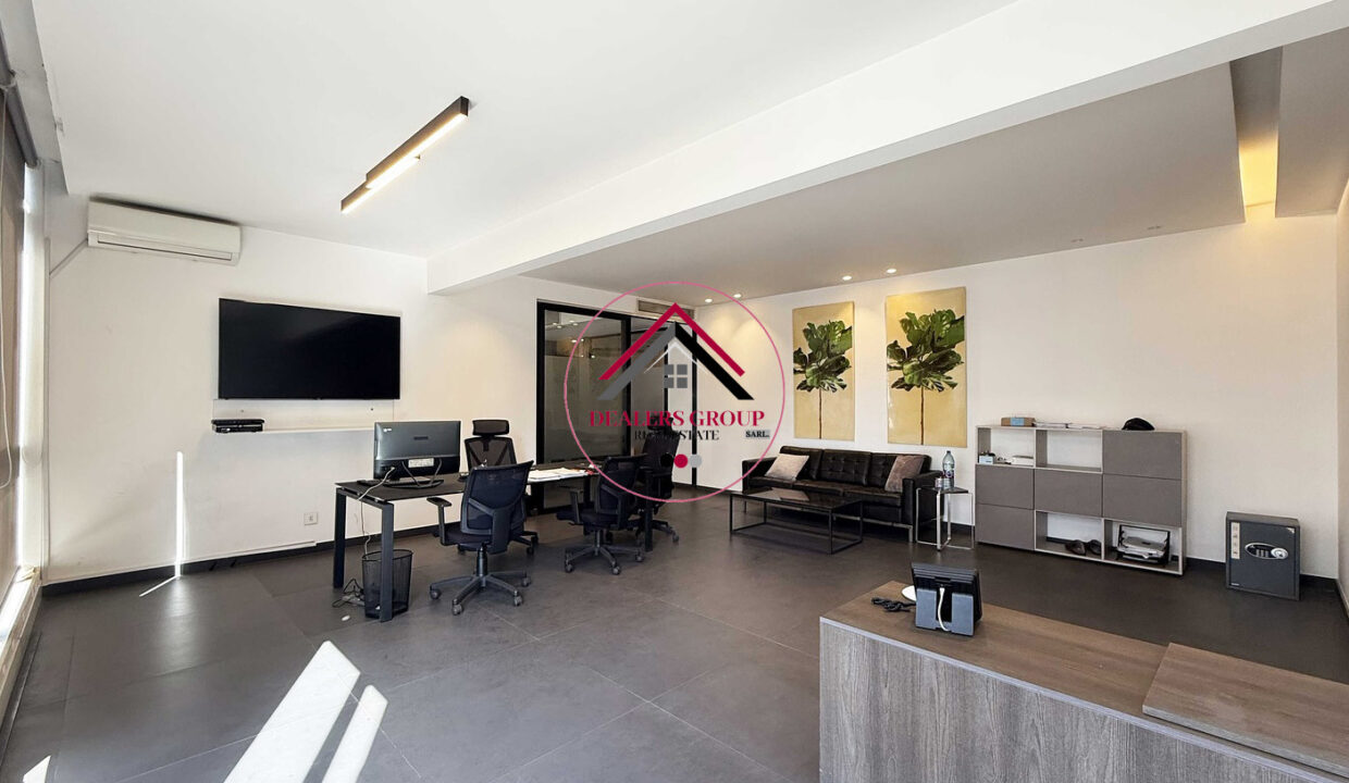 Prime Location Furnished Office For Sale in Clemanceau