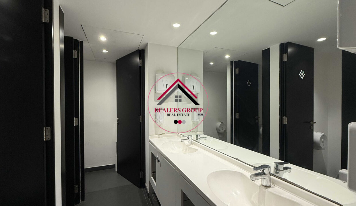 Prime Location Furnished Office For Sale in Clemanceau