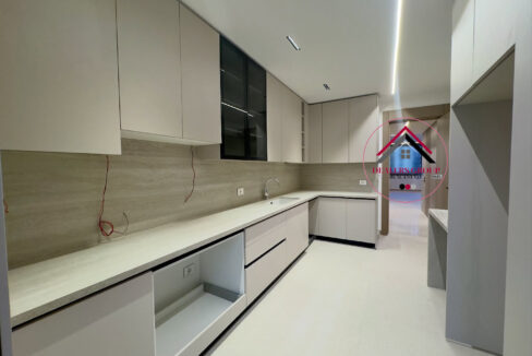 Seaside Elegance ! Modern Deluxe apartment for sale in Ramlet el Bayda