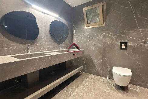 Modern Apartment for sale in Raouche - Beirut