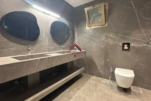 Modern Apartment for sale in Raouche - Beirut