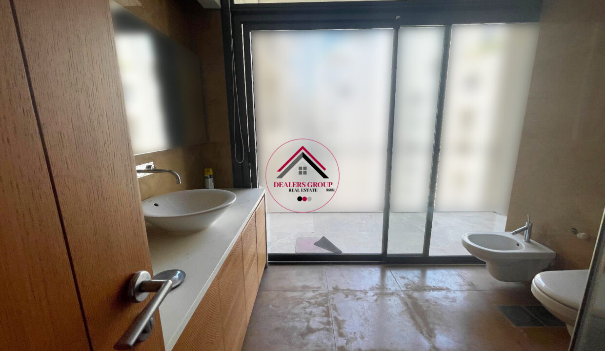 Prime Location Apartment for sale in Downtown Beirut