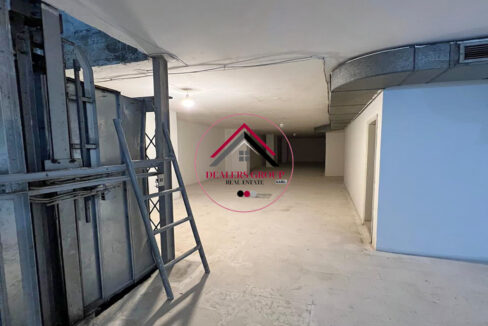Pime Location Warehouse for sale in Tallet el Khayat - Beirut