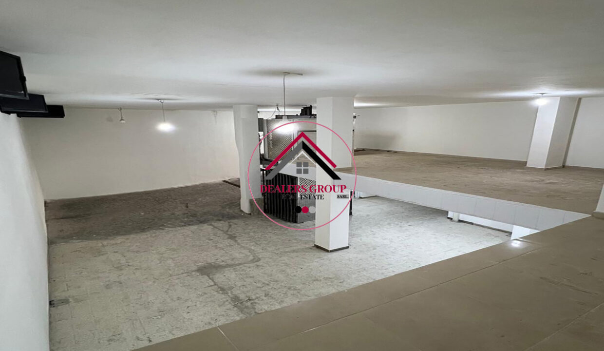 Pime Location Warehouse for sale in Tallet el Khayat - Beirut
