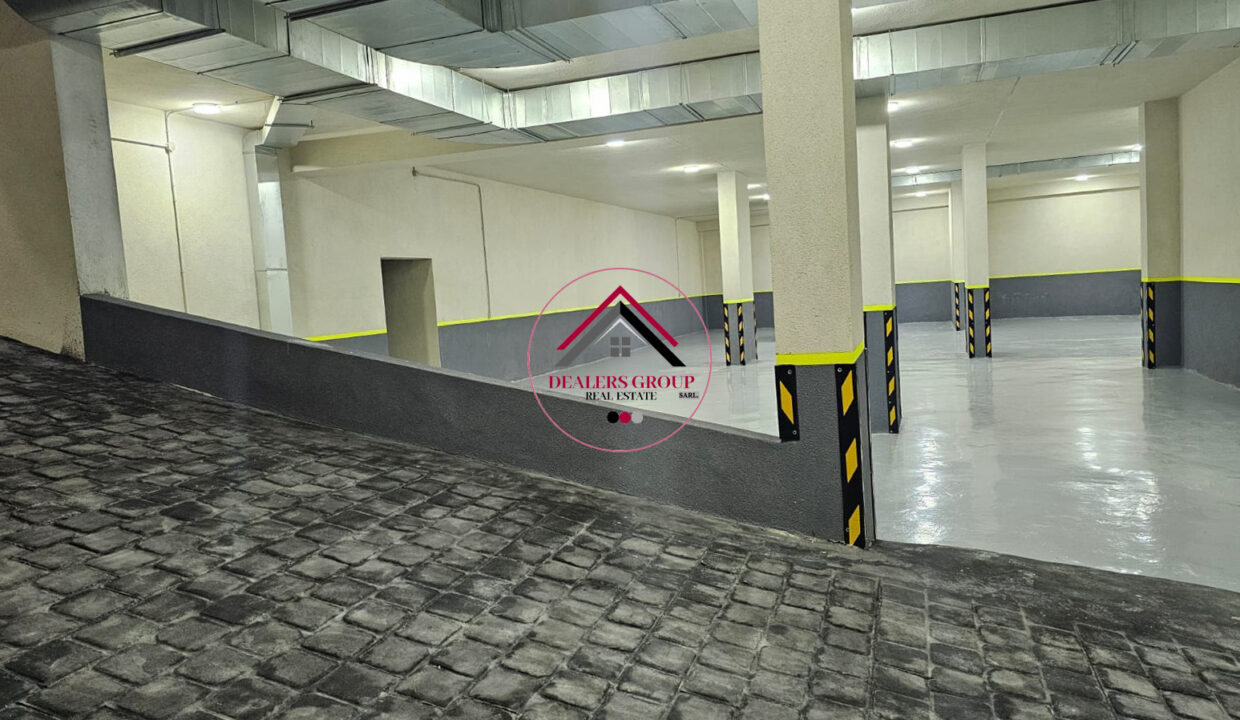 Prime Location Warehouse for sale in Baabda