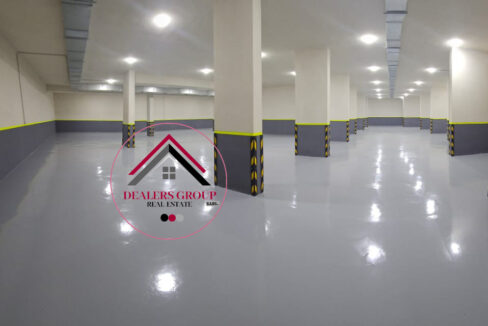 Prime Location Warehouse for sale in Baabda