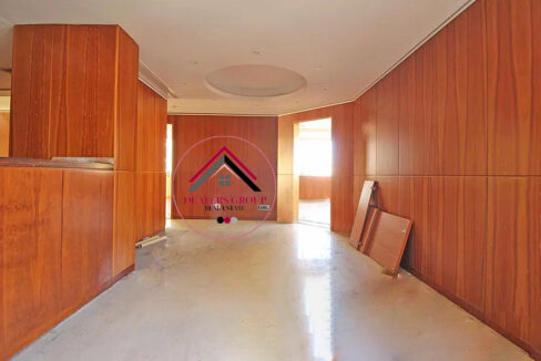 Prime Location wonderful Office for sale in Verdun