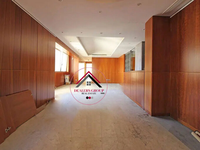 Prime Location wonderful Office for sale in Verdun