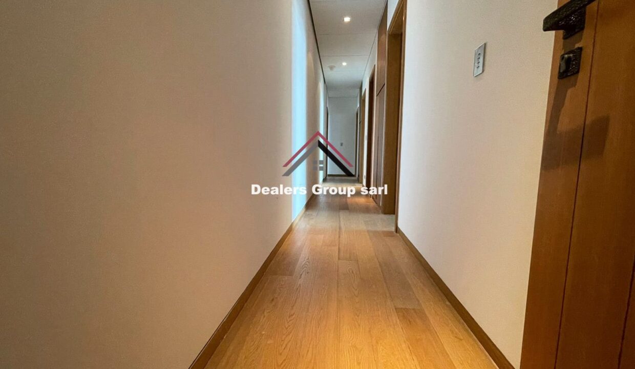 modern apartment sale achrafieh (2)