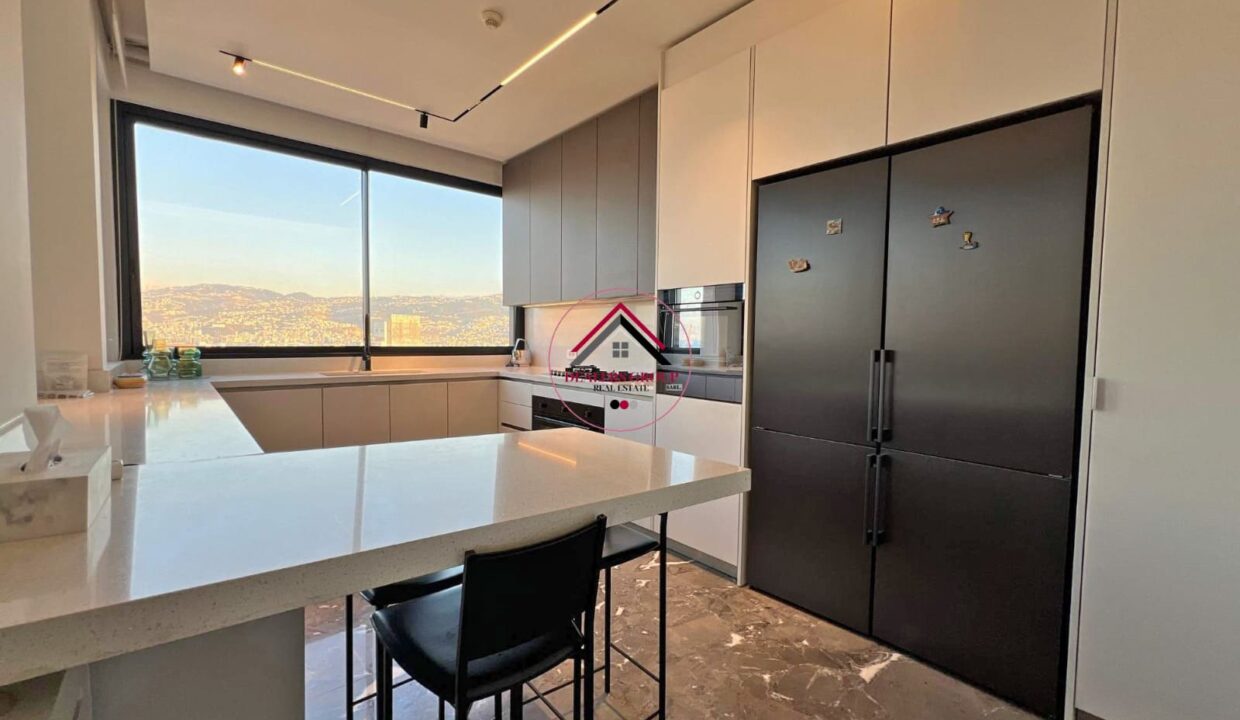 Prestigious Apartment with Panoramic Open Views for Sale in Achrafieh