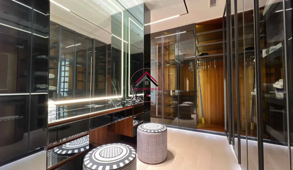 Prestigious Apartment with Panoramic Open Views for Sale in Achrafieh