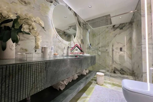 Prestigious Apartment with Panoramic Open Views for Sale in Achrafieh