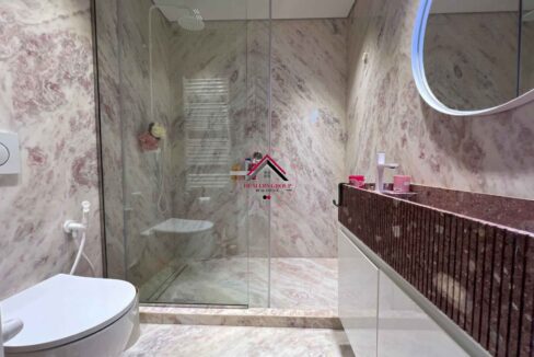 Prestigious Apartment with Panoramic Open Views for Sale in Achrafieh