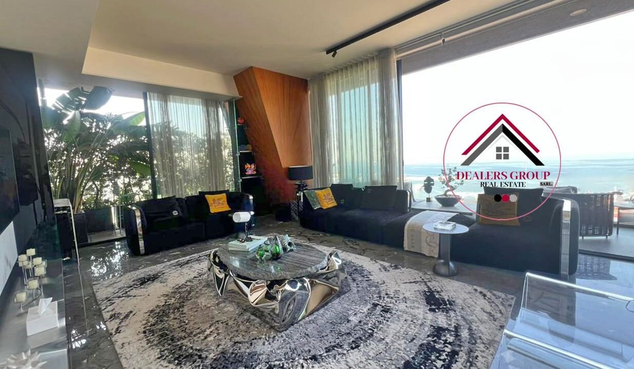 Prestigious Apartment with Panoramic Open Views for Sale in Achrafieh