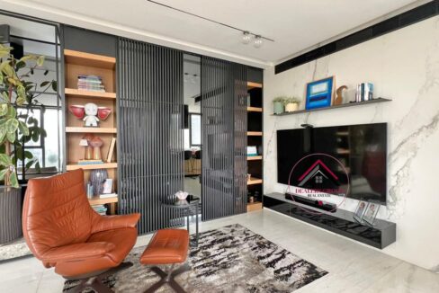 Modern Extraordinary Apartment for Sale in Achrafieh