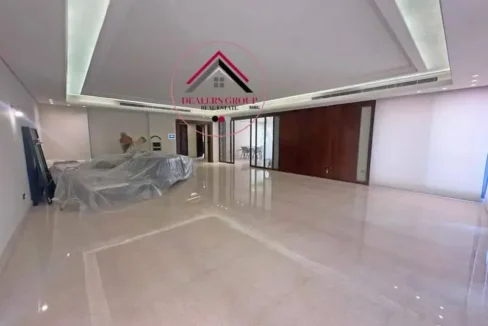 Prime Location Apartment for sale in Unesco