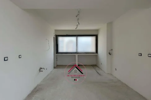 High floor wonderful apartment for sale in Ramlet el Bayda