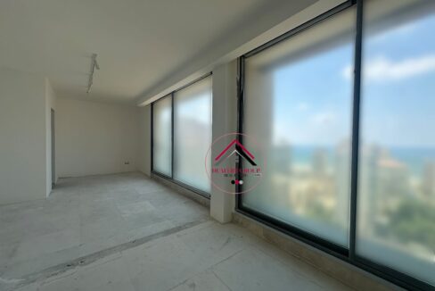 High floor wonderful apartment for sale in Ramlet el Bayda