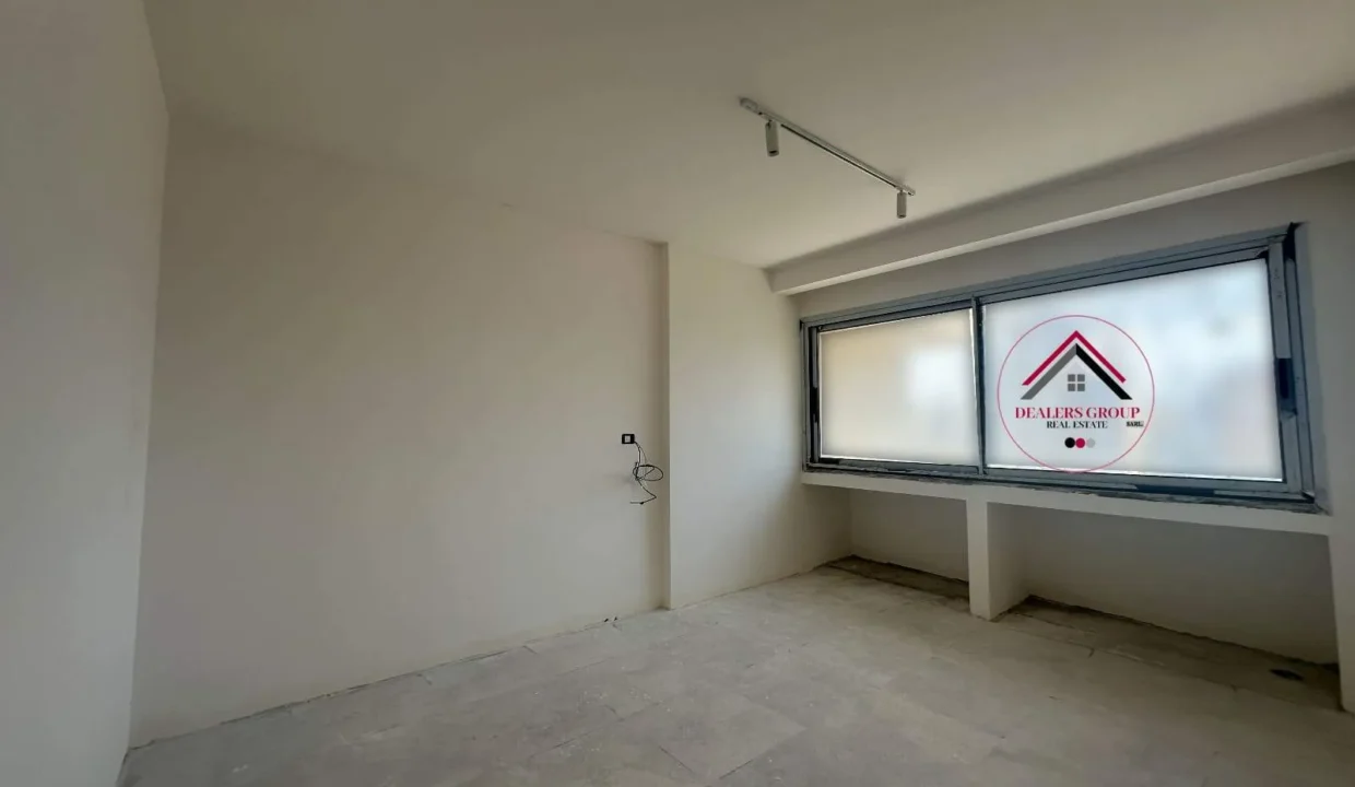 High floor wonderful apartment for sale in Ramlet el Bayda
