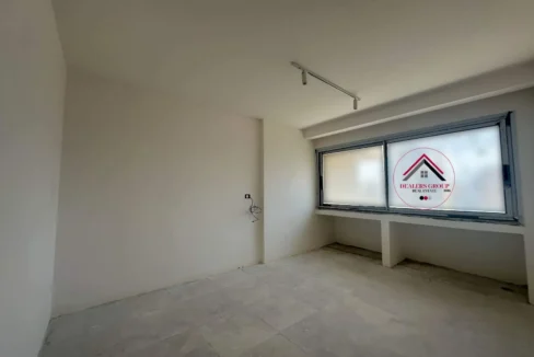 High floor wonderful apartment for sale in Ramlet el Bayda