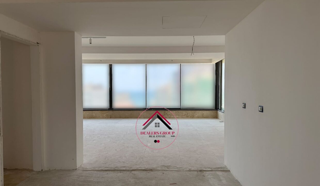 High floor wonderful apartment for sale in Ramlet el Bayda