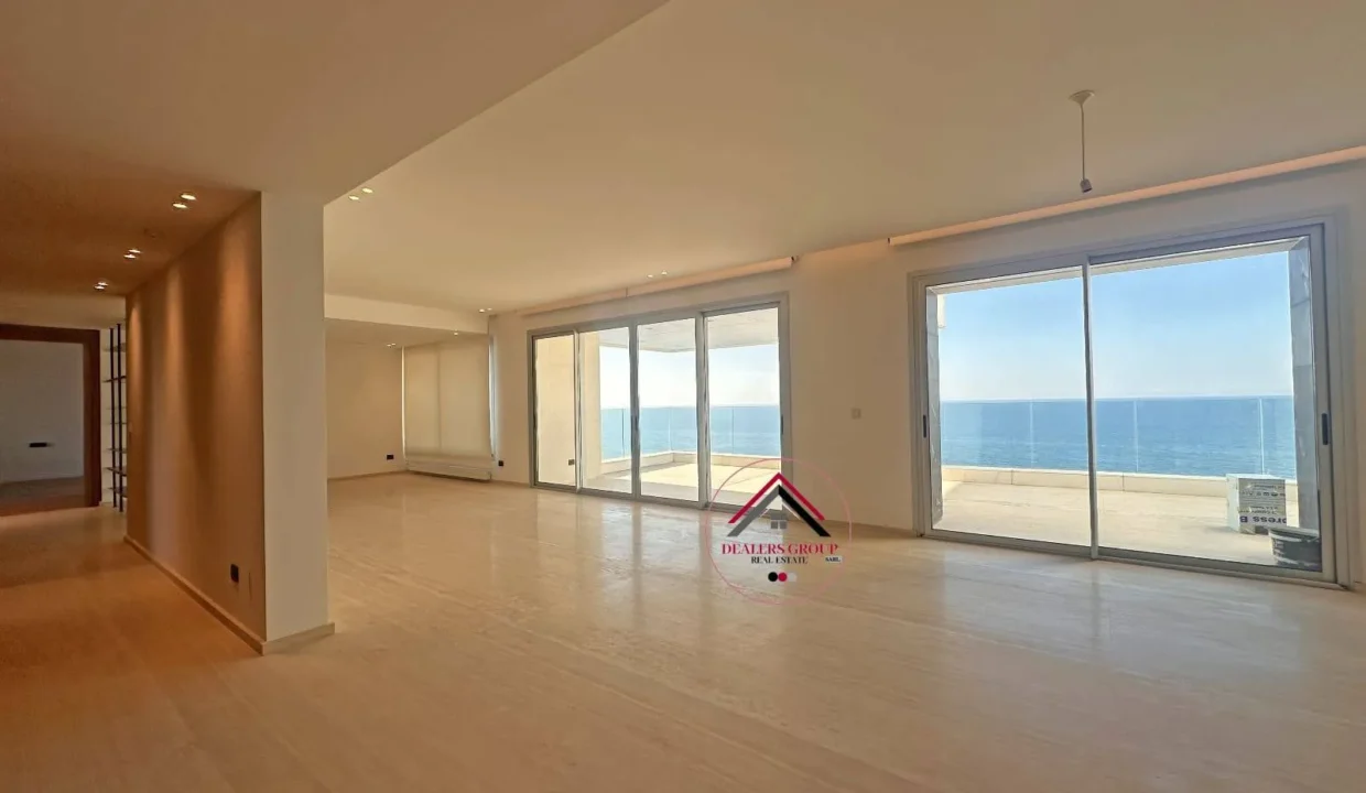 Sea View Modern Apartment for sale in Raouche - Beirut