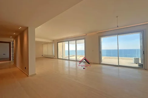 Sea View Modern Apartment for sale in Raouche - Beirut