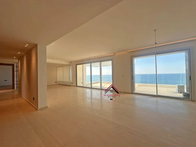 Sea View Modern Apartment for sale in Raouche - Beirut