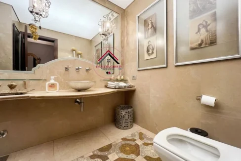 Private Terrace! Prime Location Penthouse Apartment for sale in Verdun