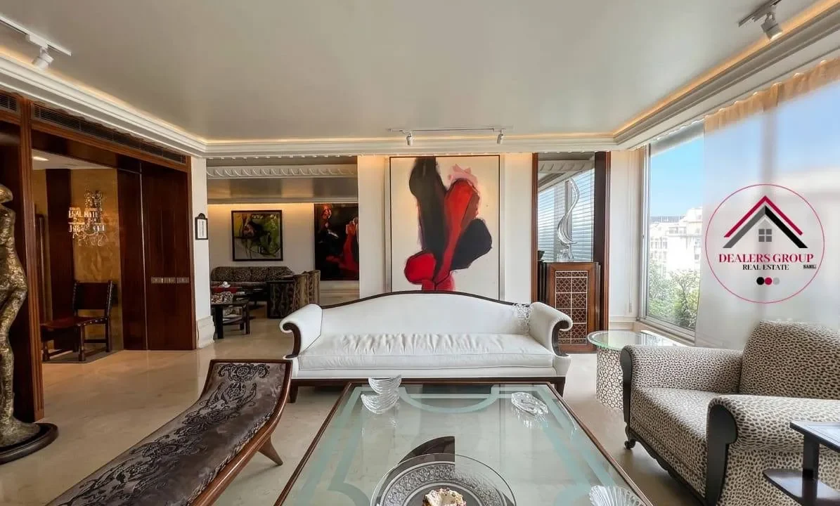 Private Terrace! Prime Location Penthouse Apartment for sale in Verdun