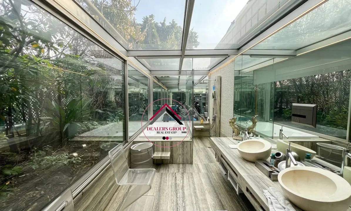 Private Terrace! Prime Location Penthouse Apartment for sale in Verdun