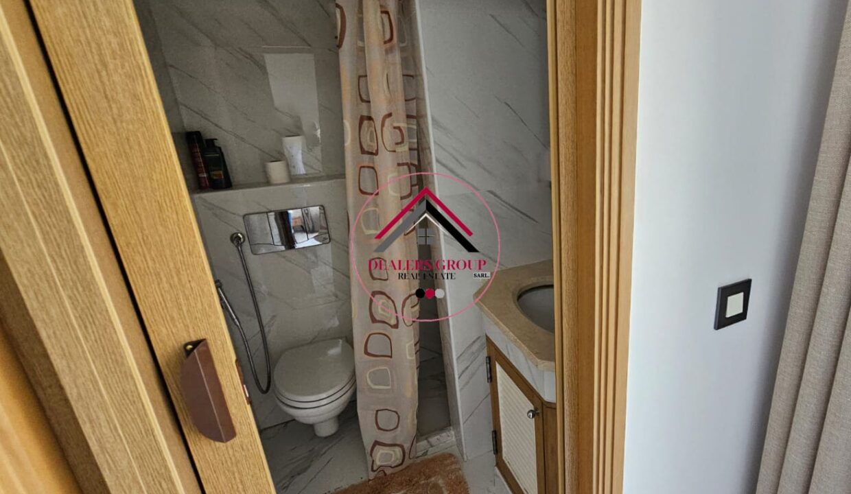 Sea View 3 Bedroom Chalet for sale in Movenpick - Raouche