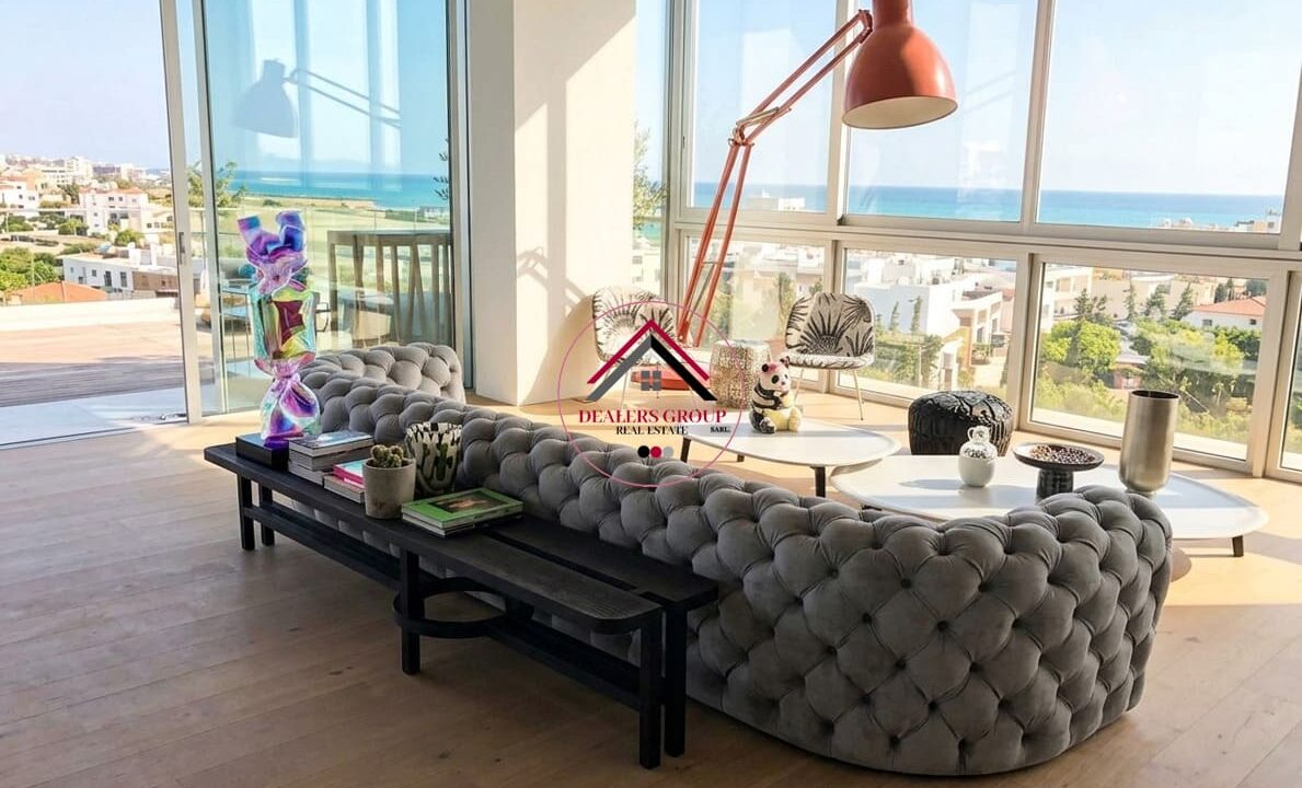 Private Pool & Terrace ! Modern Penthouse for sale in Downtown Beirut