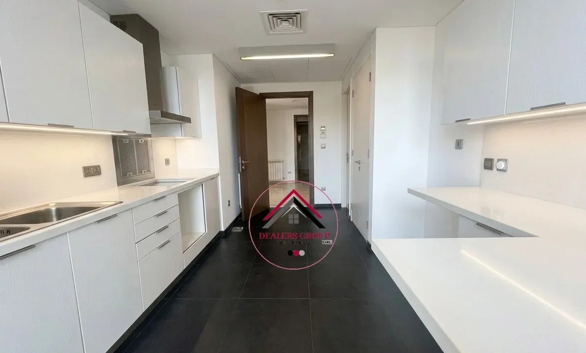 Deluxe Apartment with Part Sea View for sale in Donwtown Beirut