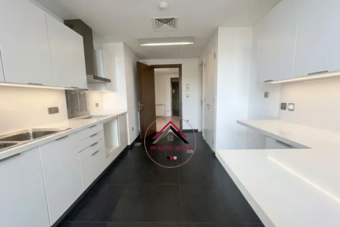 Deluxe Apartment with Part Sea View for sale in Donwtown Beirut
