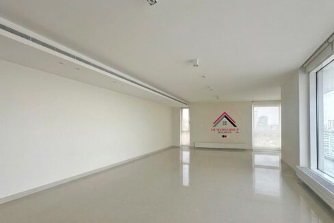 Prime Location Spacious Apartment for sale in Achrafieh -Medawar