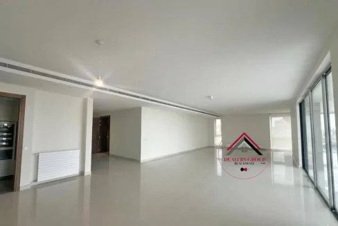 Prime Location Spacious Apartment for sale in Achrafieh -Medawar