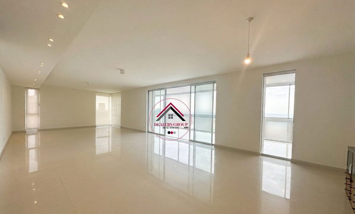 Prime Location Spacious Apartment for sale in Achrafieh -Medawar