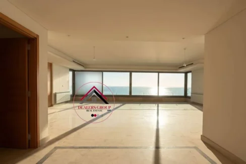 Sea View Deluxe Apartment for sale in Ras Beirut
