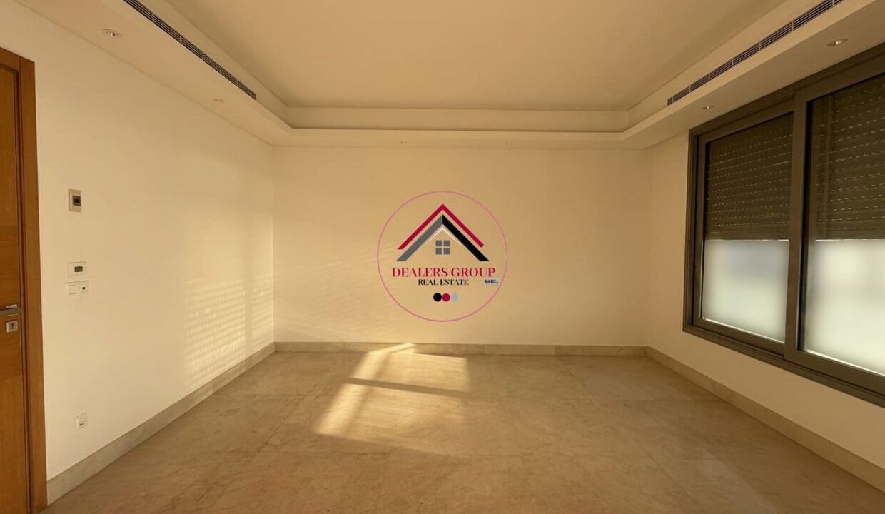 Sea View Deluxe Apartment for sale in Ras Beirut
